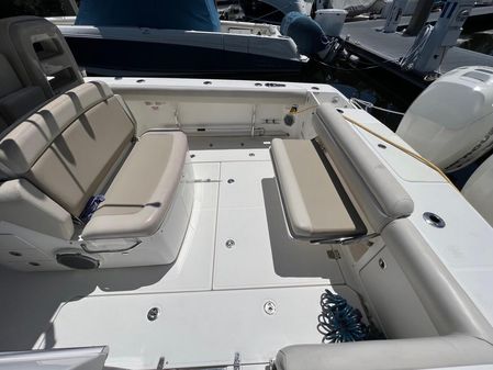 Boston Whaler 330 Outrage image