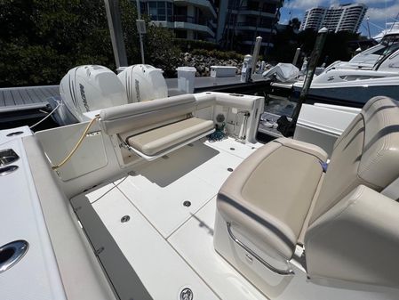 Boston Whaler 330 Outrage image