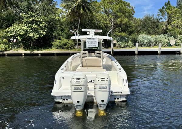 Boston Whaler 330 Outrage image