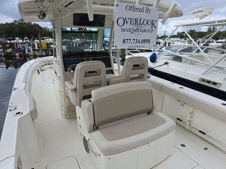 Boston Whaler 330 Outrage image