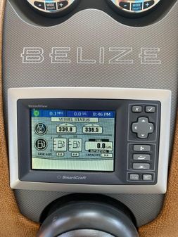 Belize 54 Sedan image