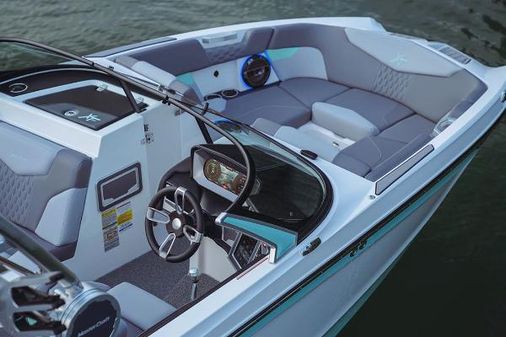 Mastercraft XT24 image