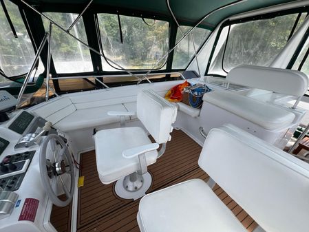 Mainship 47 Motor Yacht image