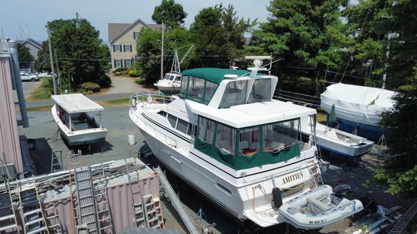 Mainship 47 Motor Yacht image