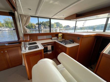 Beneteau Swift Trawler 44 image