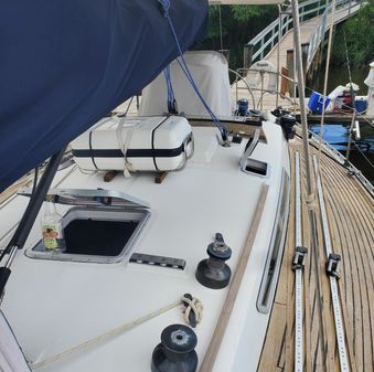 Beneteau First 42 image