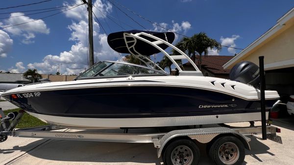 Chaparral 21 H2O Sport