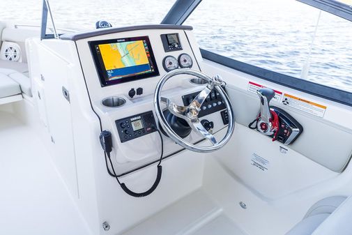 Boston-whaler 210-VANTAGE image