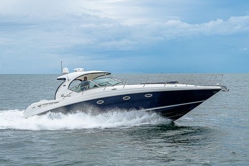 Sea Ray 420 Sundancer image