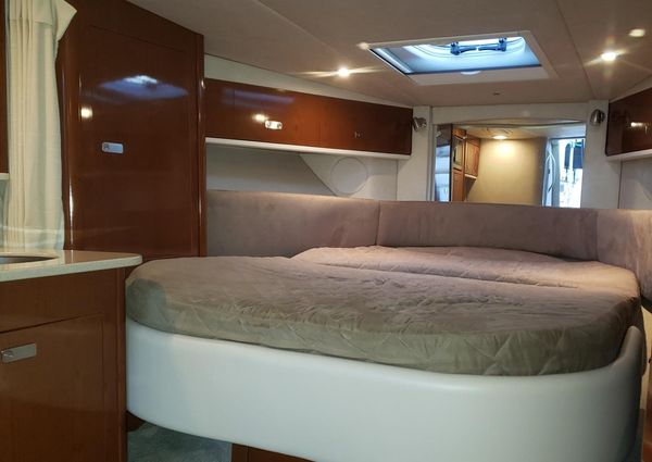 Sea Ray 350 Sundancer image