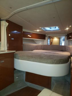 Sea Ray 350 Sundancer image