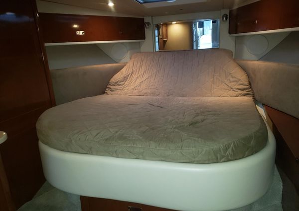 Sea Ray 350 Sundancer image