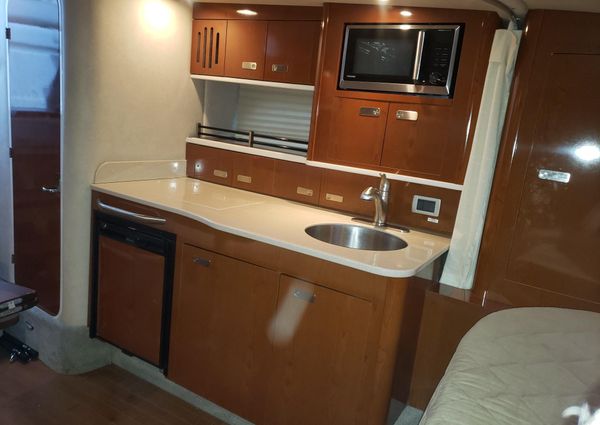 Sea Ray 350 Sundancer image