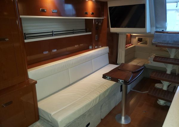 Sea Ray 350 Sundancer image