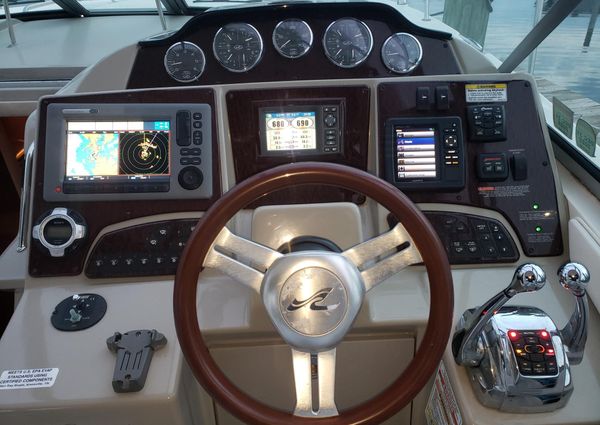 Sea Ray 350 Sundancer image