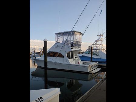 Luhrs 34 Convertible image