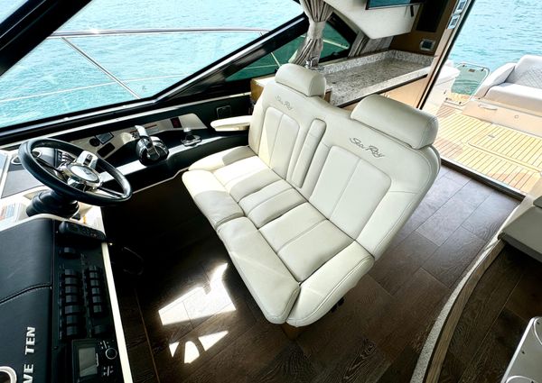 Sea Ray 510 Sundancer image