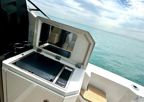 Sea Ray 510 Sundancer image