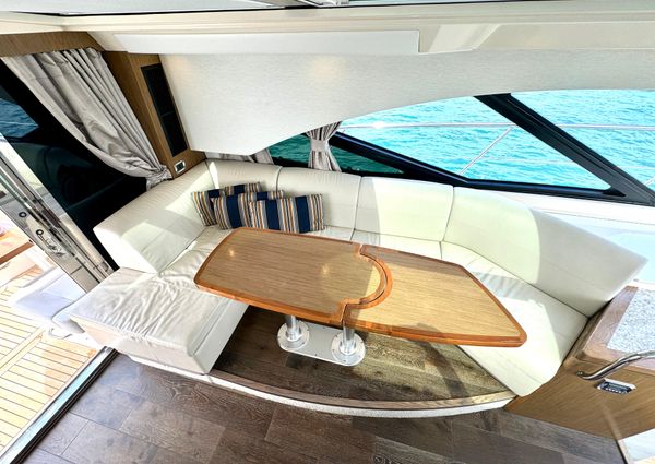 Sea Ray 510 Sundancer image