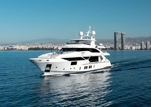 Benetti 125 image