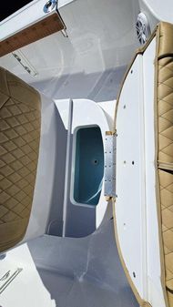 Sportsman MASTERS-227-BAY-BOAT image