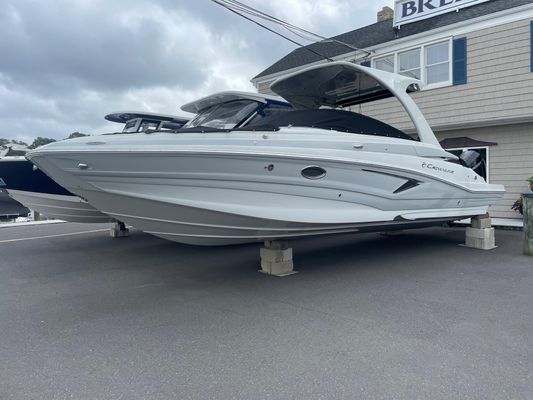 Crownline ECLIPSE-E305-XS - main image