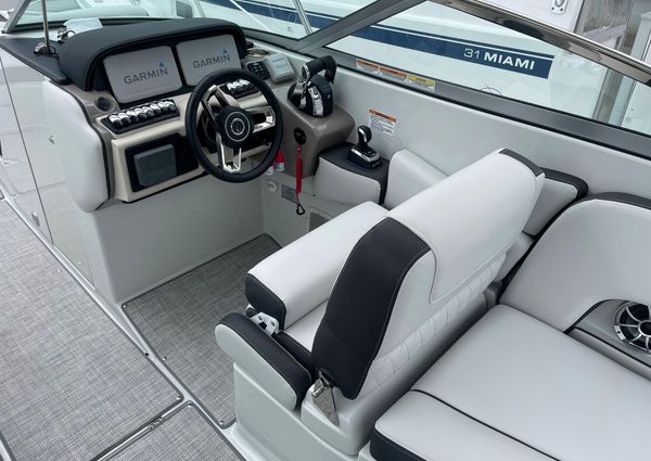 Crownline ECLIPSE-E305-XS image