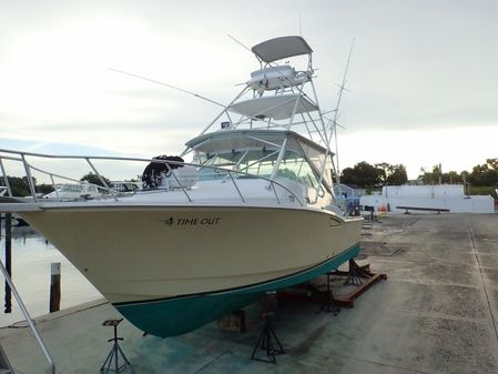 Cabo 35 Flybridge Sportfisher image