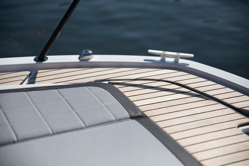 Beneteau Flyer 8 SUNdeck image