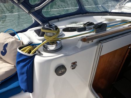 Beneteau 423 image