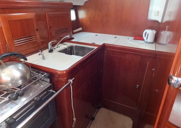 Beneteau 423 image