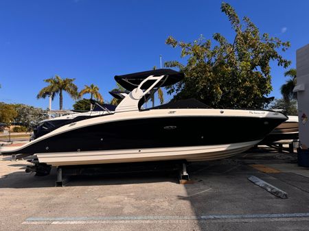 Sea Ray SDX 270 image