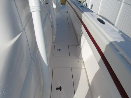 Intrepid 327 Center Console image