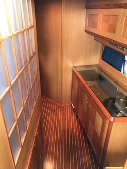 Mochi Craft DOLPHIN 44' image