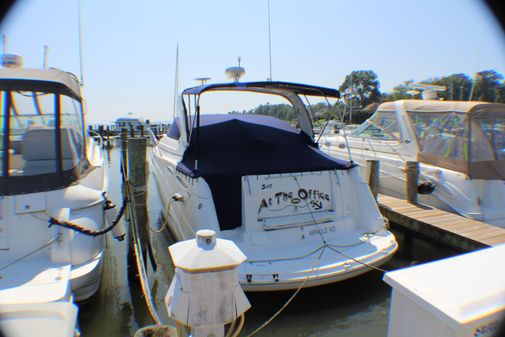 Rinker 350 Express Cruiser image