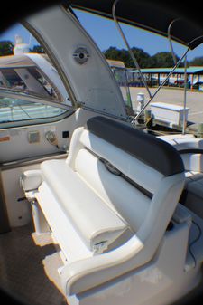 Rinker 350 Express Cruiser image