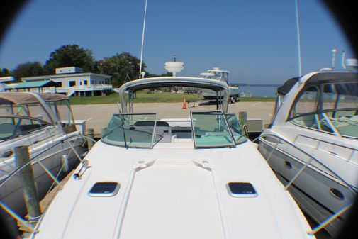 Rinker 350 Express Cruiser image