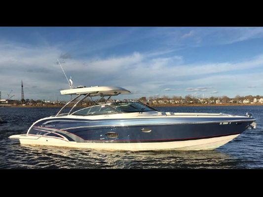 Formula 350 Crossover Bowrider - main image