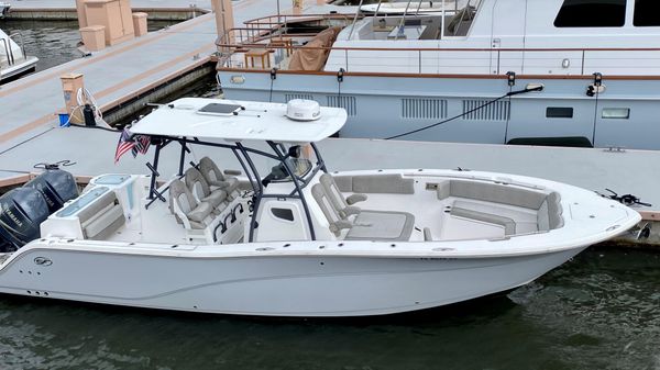 Sea Fox 328 COMMANDER