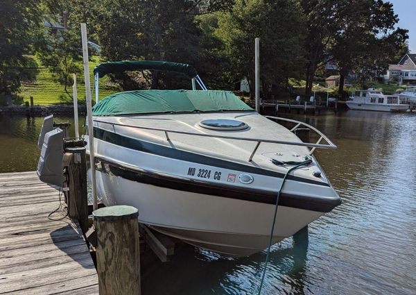 Crownline 235 CCR image