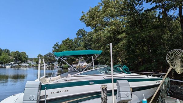 Crownline 235 CCR 