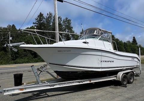Seaswirl 2601 Striper