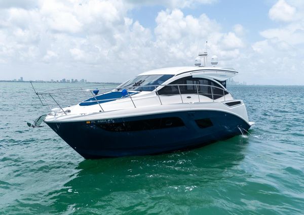 Sea Ray Sundancer 400 image