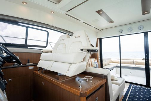 Sea Ray 400 Sundancer image