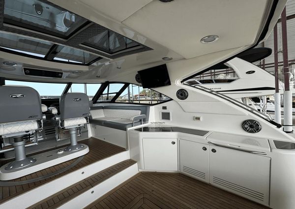 Sea Ray 540 Sundancer image