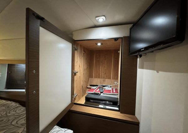 Sea Ray 540 Sundancer image