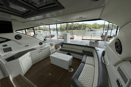 Sea Ray 540 Sundancer image