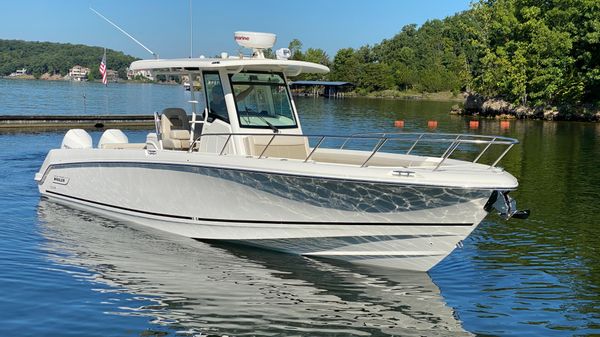 Boston Whaler 330 Outrage