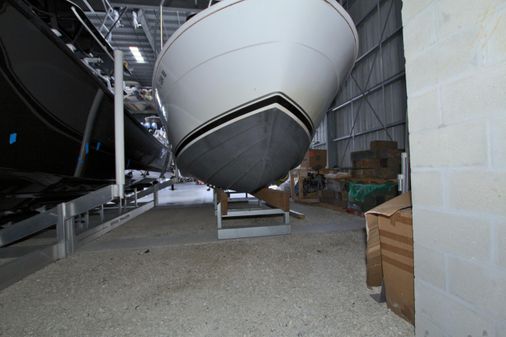 Mainship 31 Sedan Bridge image