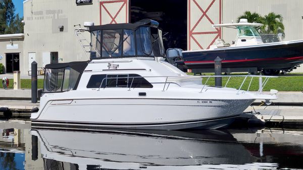 Mainship 31 Sedan Bridge